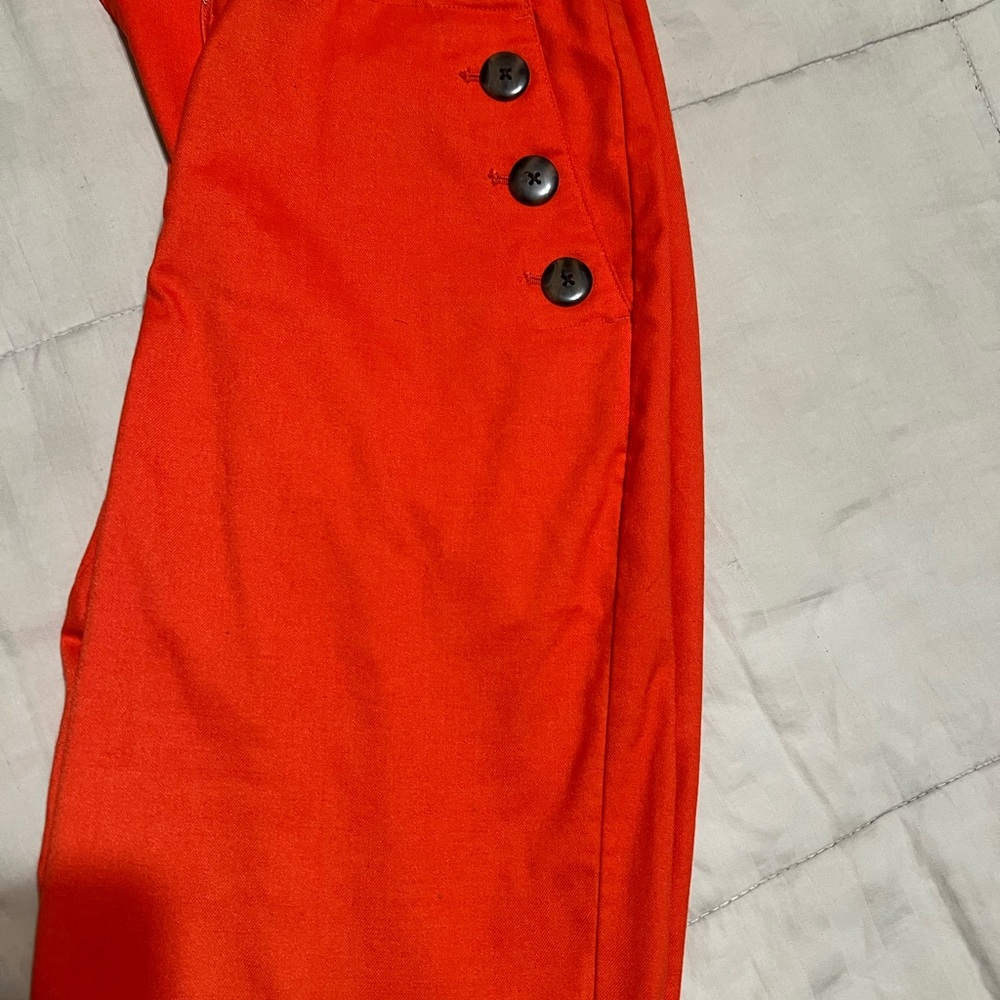 Ann Taylor  Orange Capris with Button Detail - Picture 3 of 3